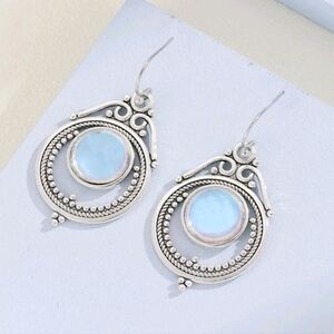 ✨3 FOR $28✨🆕️ ANTIQUED SILVER-TONE FILIGREE MOONSTONE EARRINGS